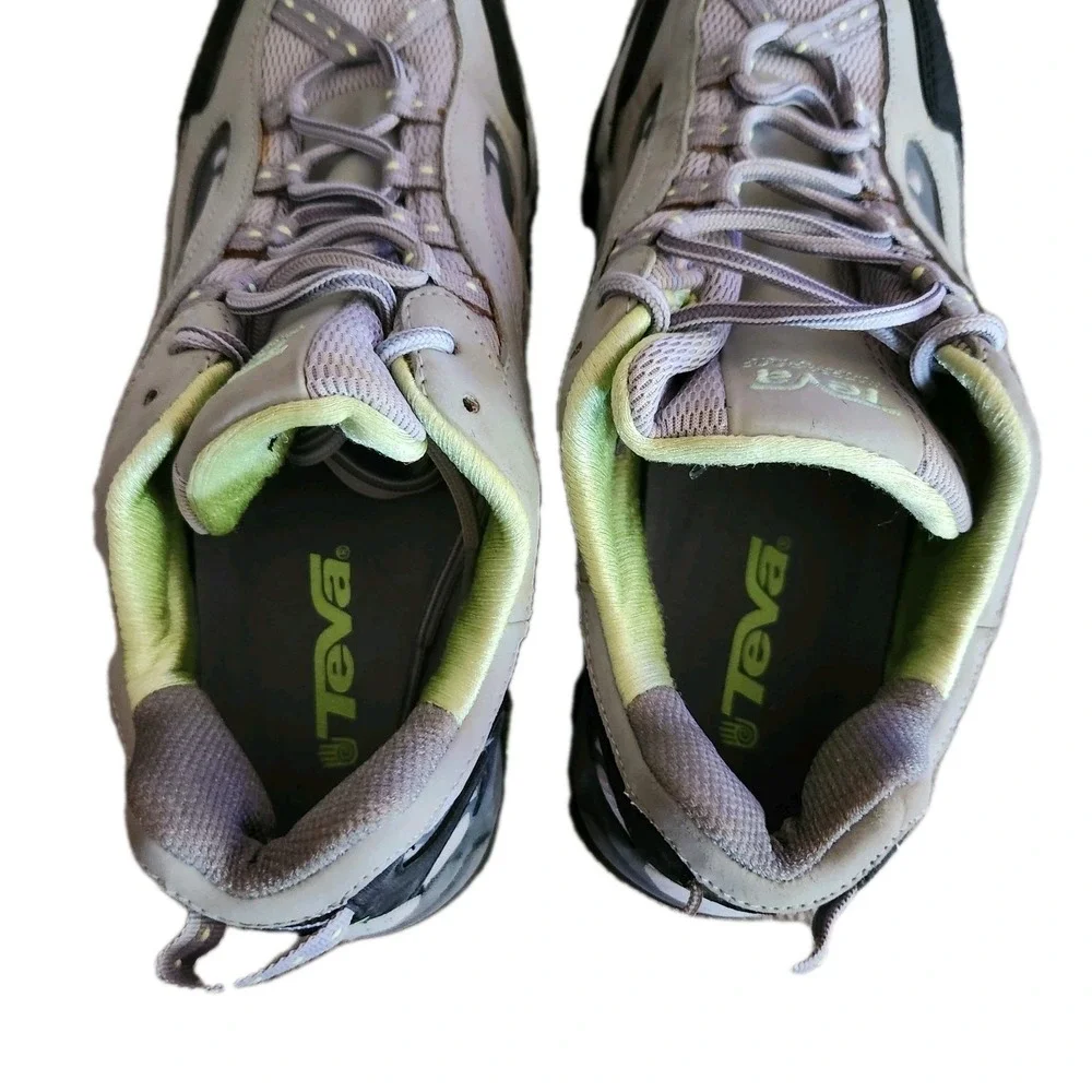 Teva Hiking Shoes Gray w/ Green Accents Low Top‎ Lace Up Women's 9.5